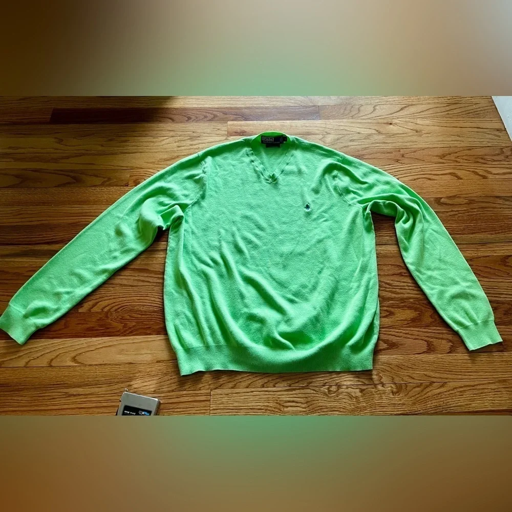 Polo Ralph Lauren Men's Large Bright Green Pima Cotton V-Neck Sweater